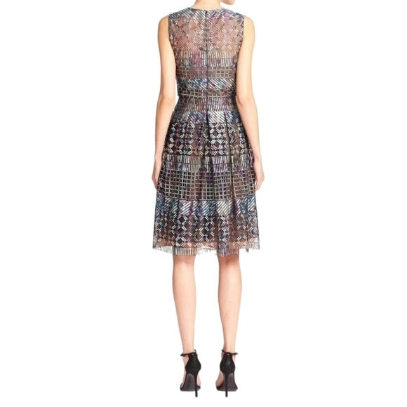 Bcbgmaxazria multicolor metallic engendering embroidery vneck pleated bodem xxs - Picture 2 of 9